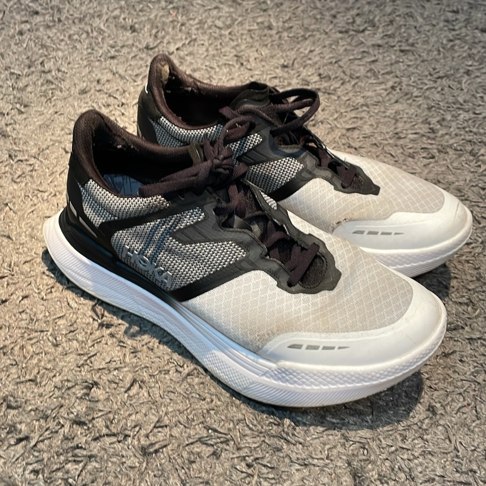 Hoka Men's Black and White Athletic Running Shoes - Picture 8 of 10